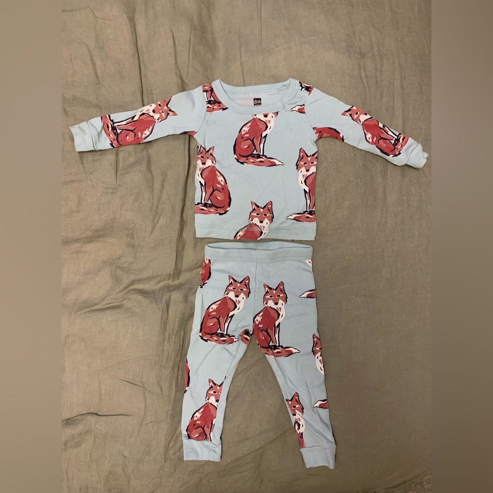 Tea Collection 6-9 month fox pajamas
